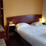 Comfort Hotel 3*