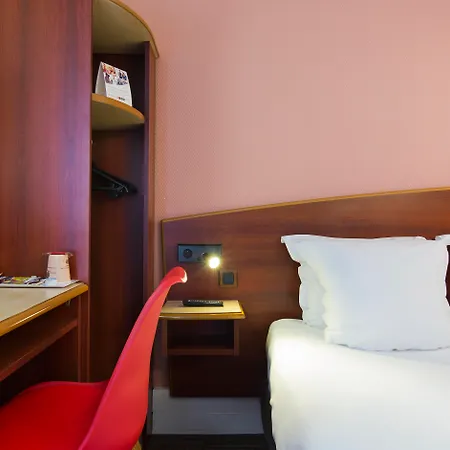 Hotel Comfort Étampes