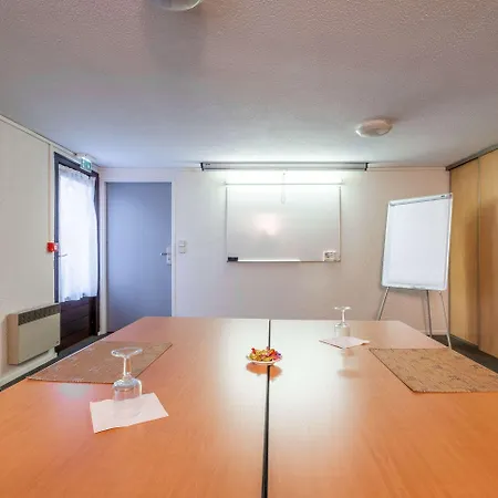 Comfort 3* Étampes