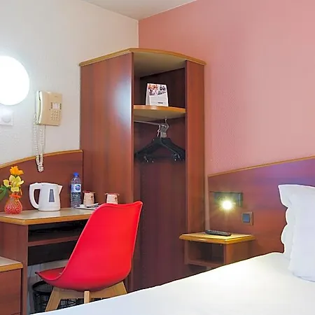 Hotel Comfort Étampes